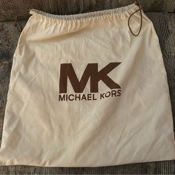 Michael Kors Black tote with Silver Hardware. - Picture 16 of 16